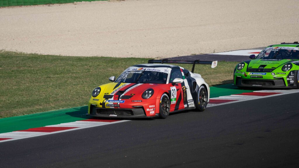 La Porsche di Diego Bertonelli, secondo in Gara1 sul circuito di Misano