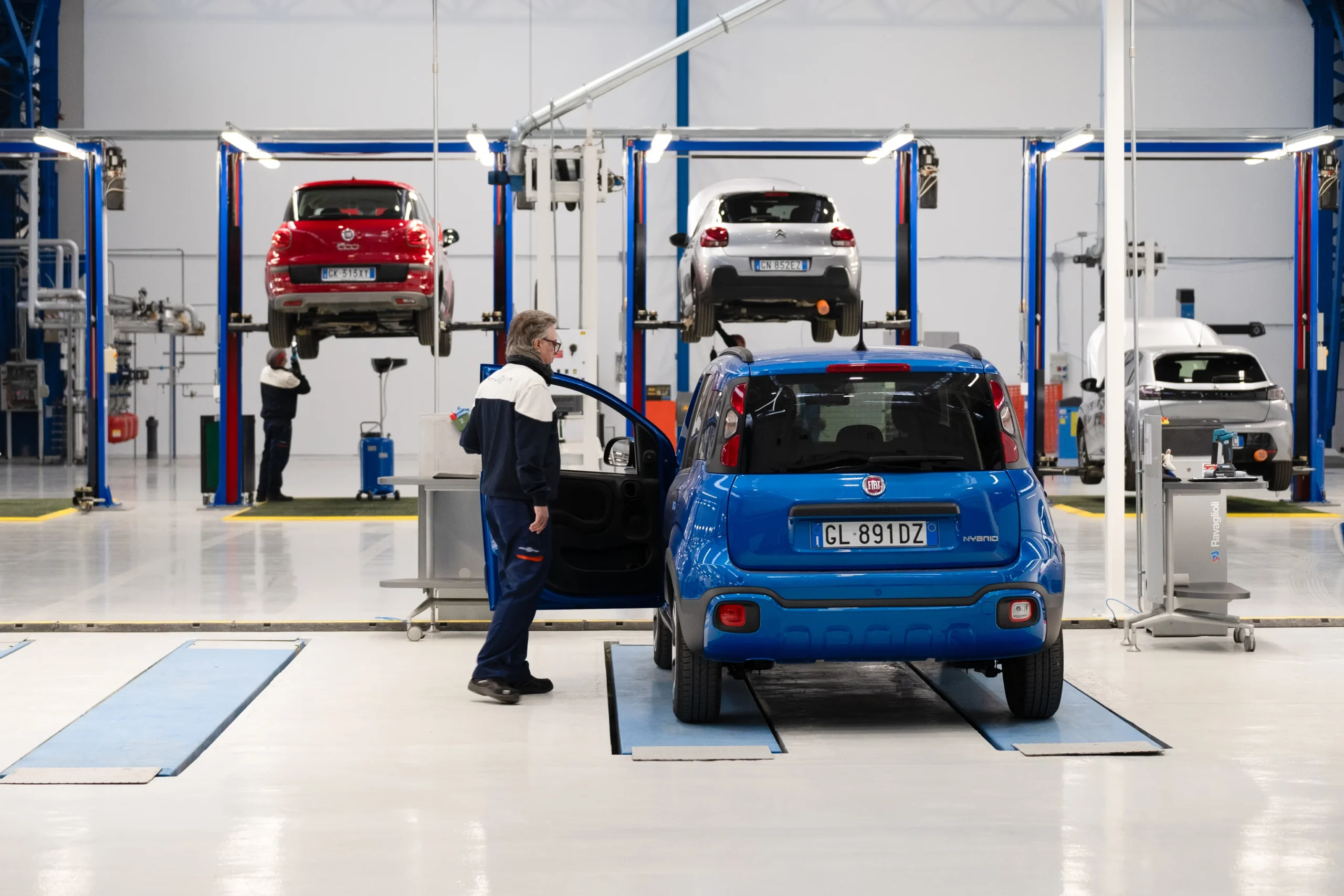 Stellantis inaugura il suo primo Hub di Economia Circolare a Torino